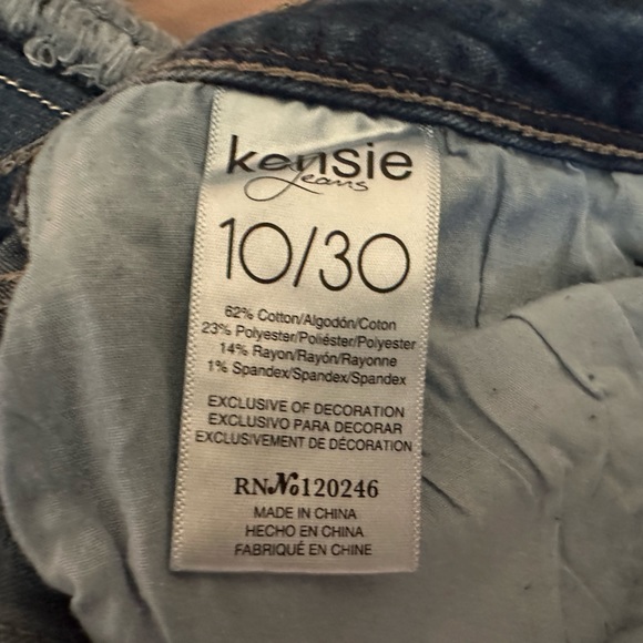 Kensie Distressed Blue Jeans Size 10 - Picture 6 of 6